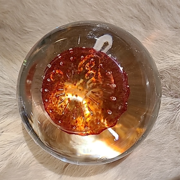 Vintage *RARE* Coke is Coca-Cola paperweight - Picture 4 of 4